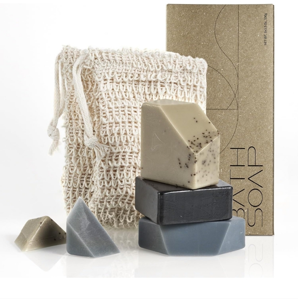Men's Natural Bar Soap 3 PACK - Moisturizing Soap Made from Natural Oils